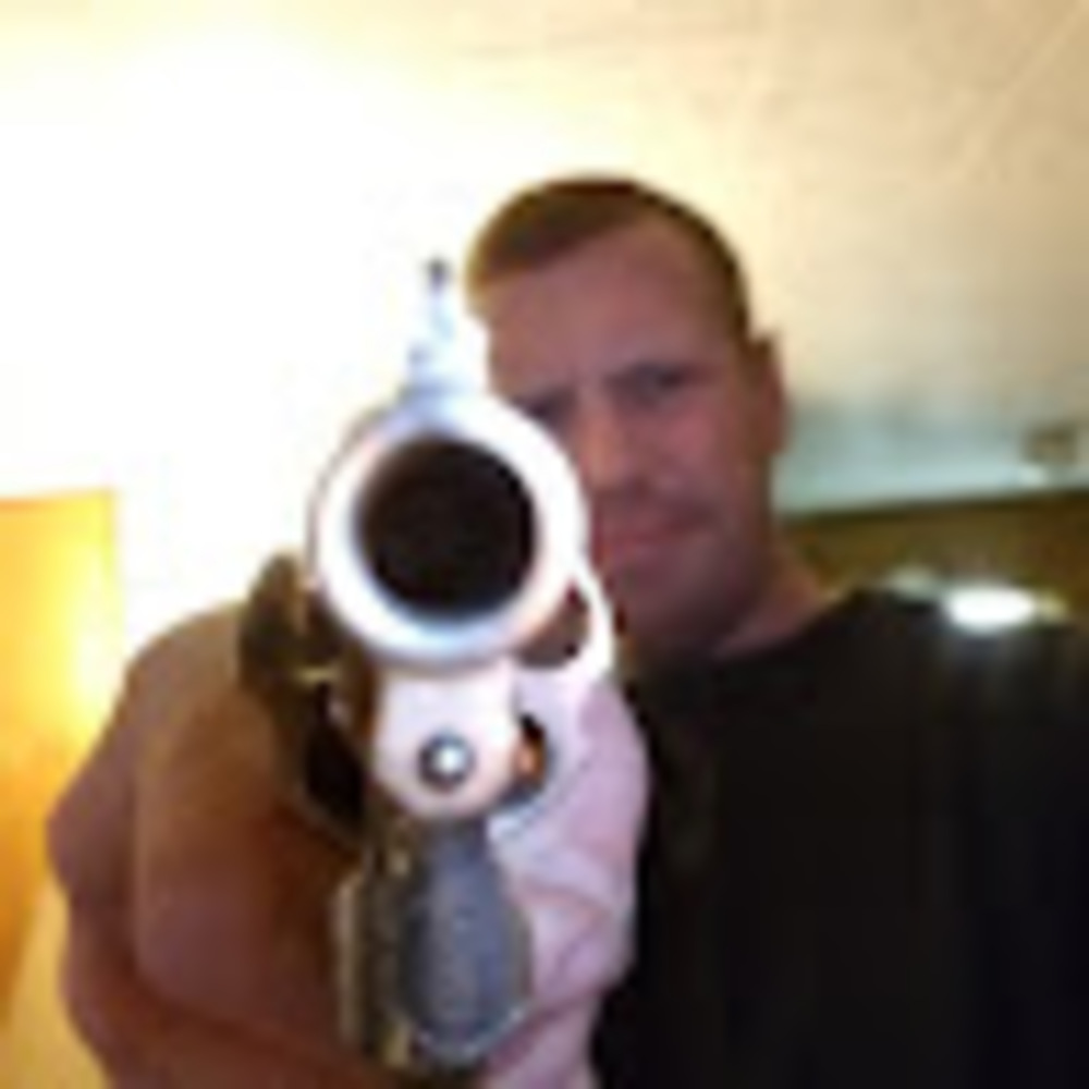 Meet your Posher, Eric